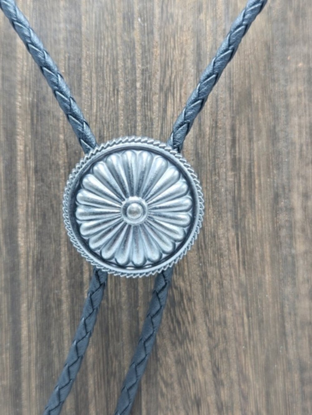 Western Concho Lariat Tie Silver Tone Men's Accessories Metal Costume Fashion